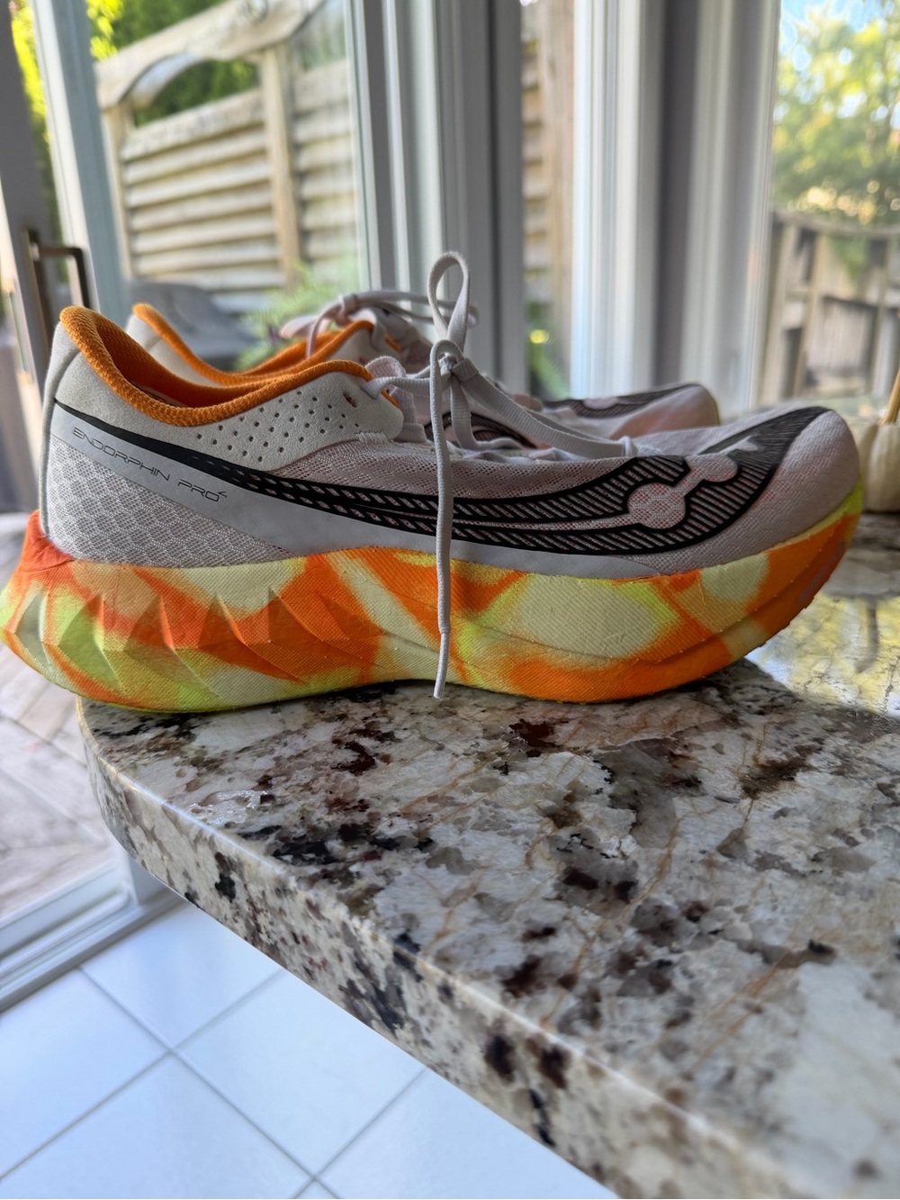 Men’s Saucony Endorphin PRO 4